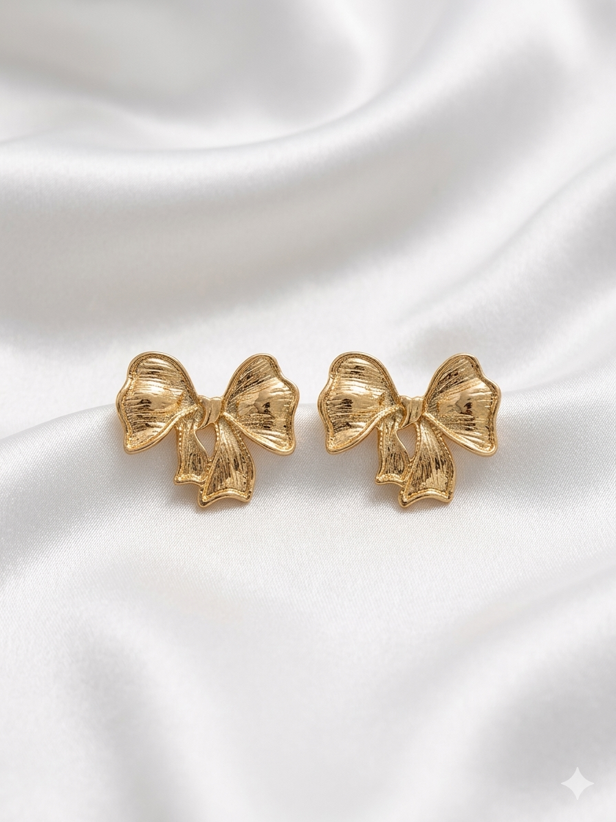 Golden Bow Charm Earring