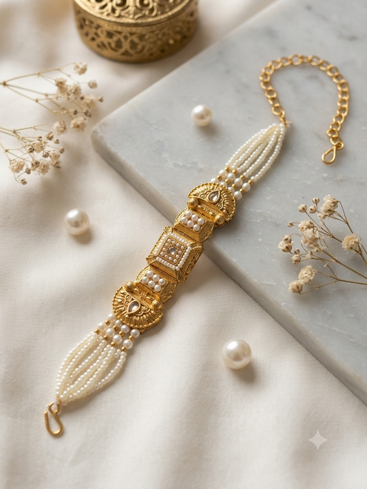 Kriti Bracelet Rakhi