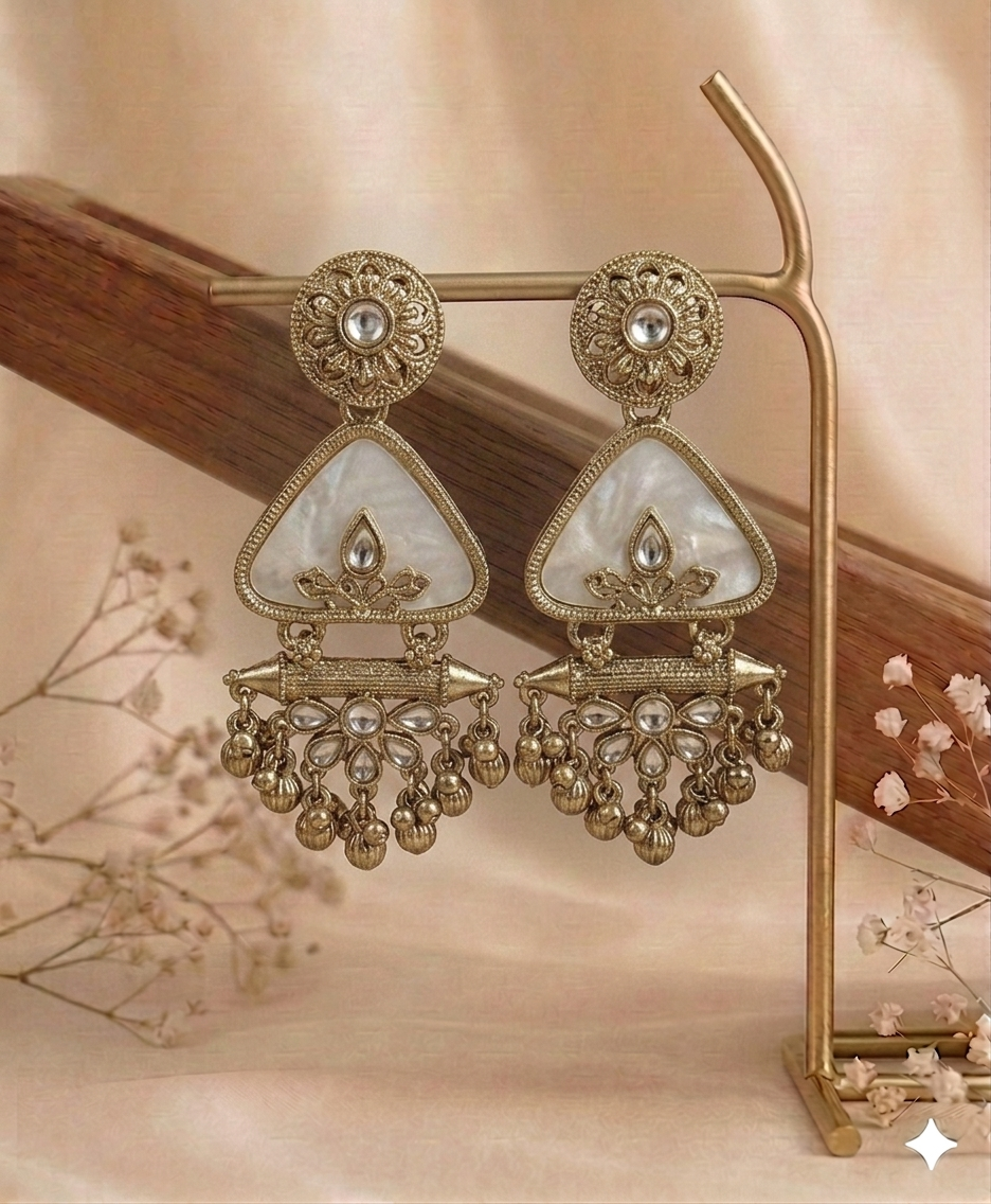 Maisha Earring Triangle