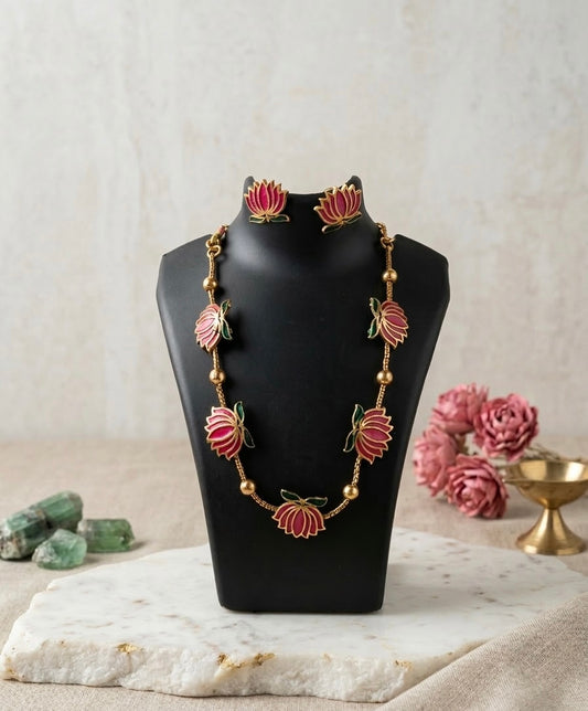 Minimal Lotus Necklace.