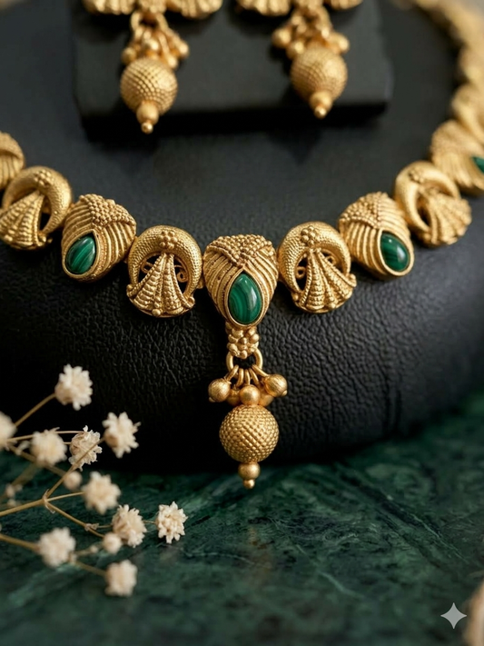 The Mayura Set (Green)